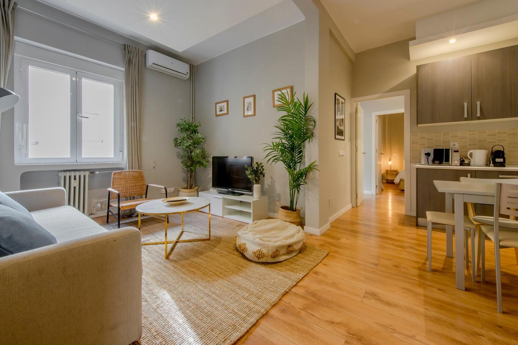 Excelente Piso De 3 Habitaciones En La Latina-Centro Μαδρίτη Εξωτερικό φωτογραφία